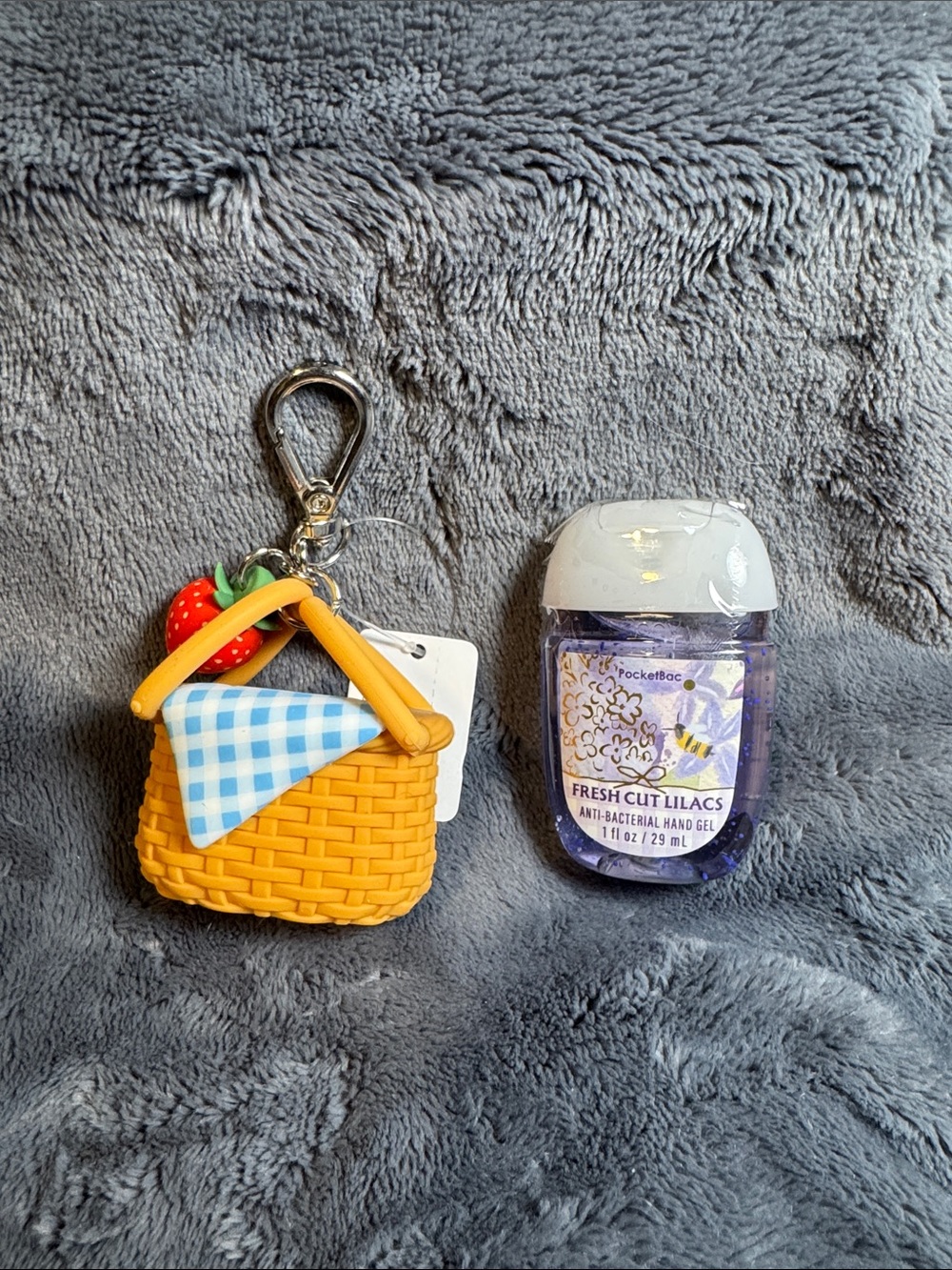 Bath and Body Work Picnic Basket PocketBac Holder and Anti-Bac Hand Gel